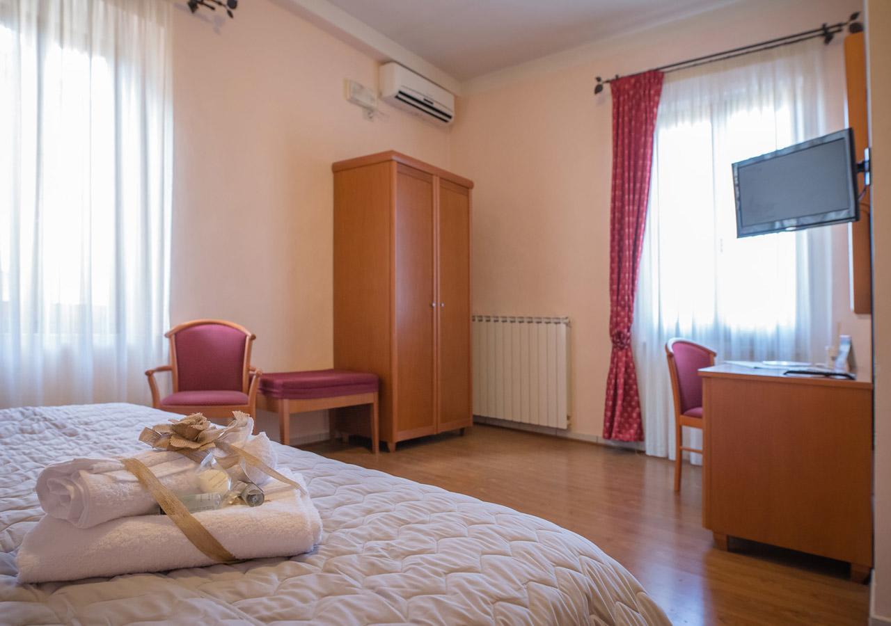 Locanda Il Giullare Pellegrino Santa Maria Degli Angeli  Eksteriør billede